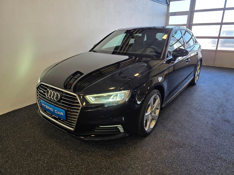 Audi A3 1,4 e-tron S-line Sportback S-tr.