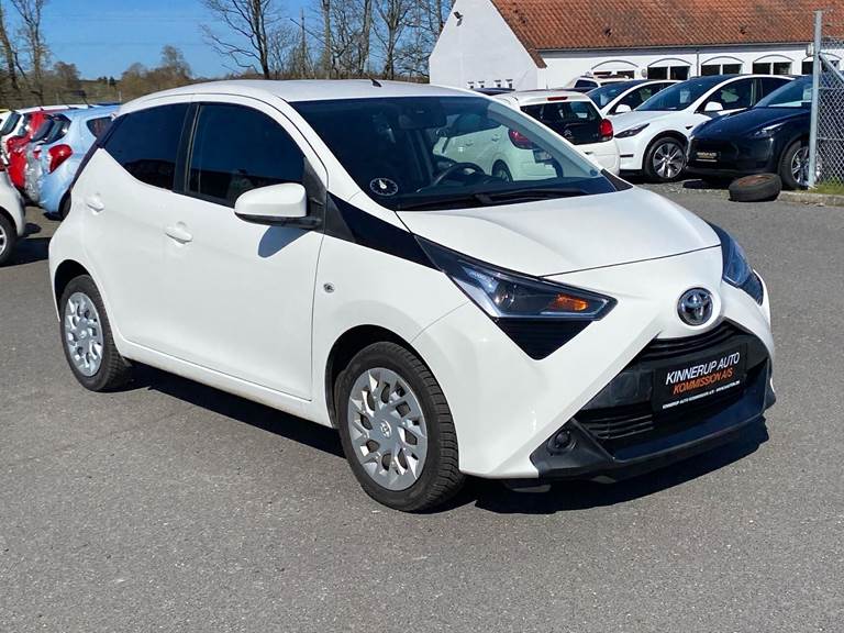 Toyota Aygo 1,0 VVT-I X-pression 72HK 5d