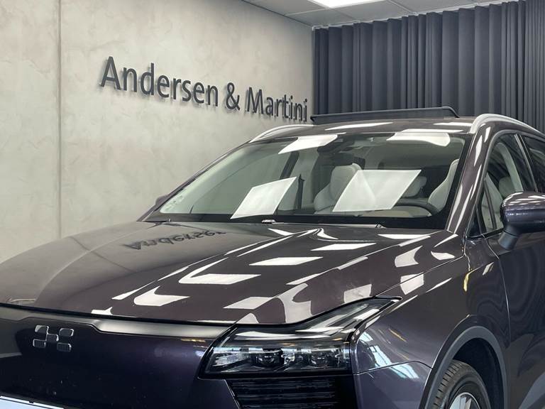 Aiways U5 EL Premium 204HK 5d Aut.