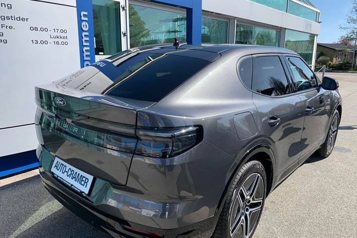 undefined Ford Capri fra 2024