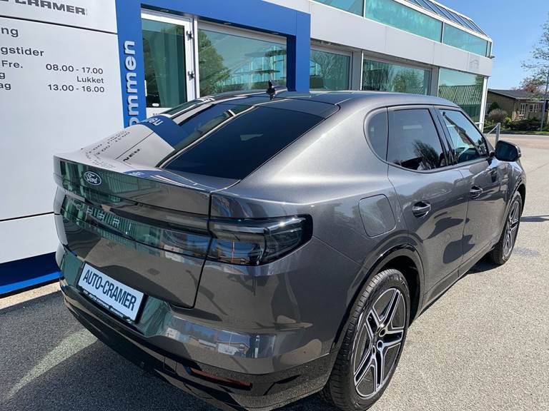 Ford Capri EL UR Premium 286HK 5d Aut.