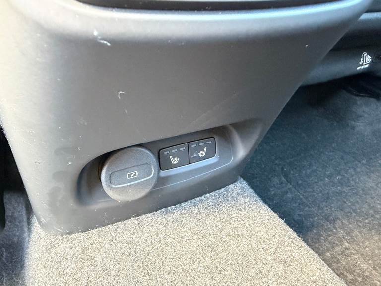 Volvo C40 P6 ReCharge Plus