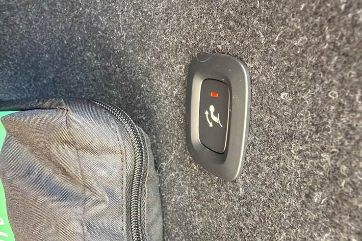 Sort Volvo C40 fra 2023