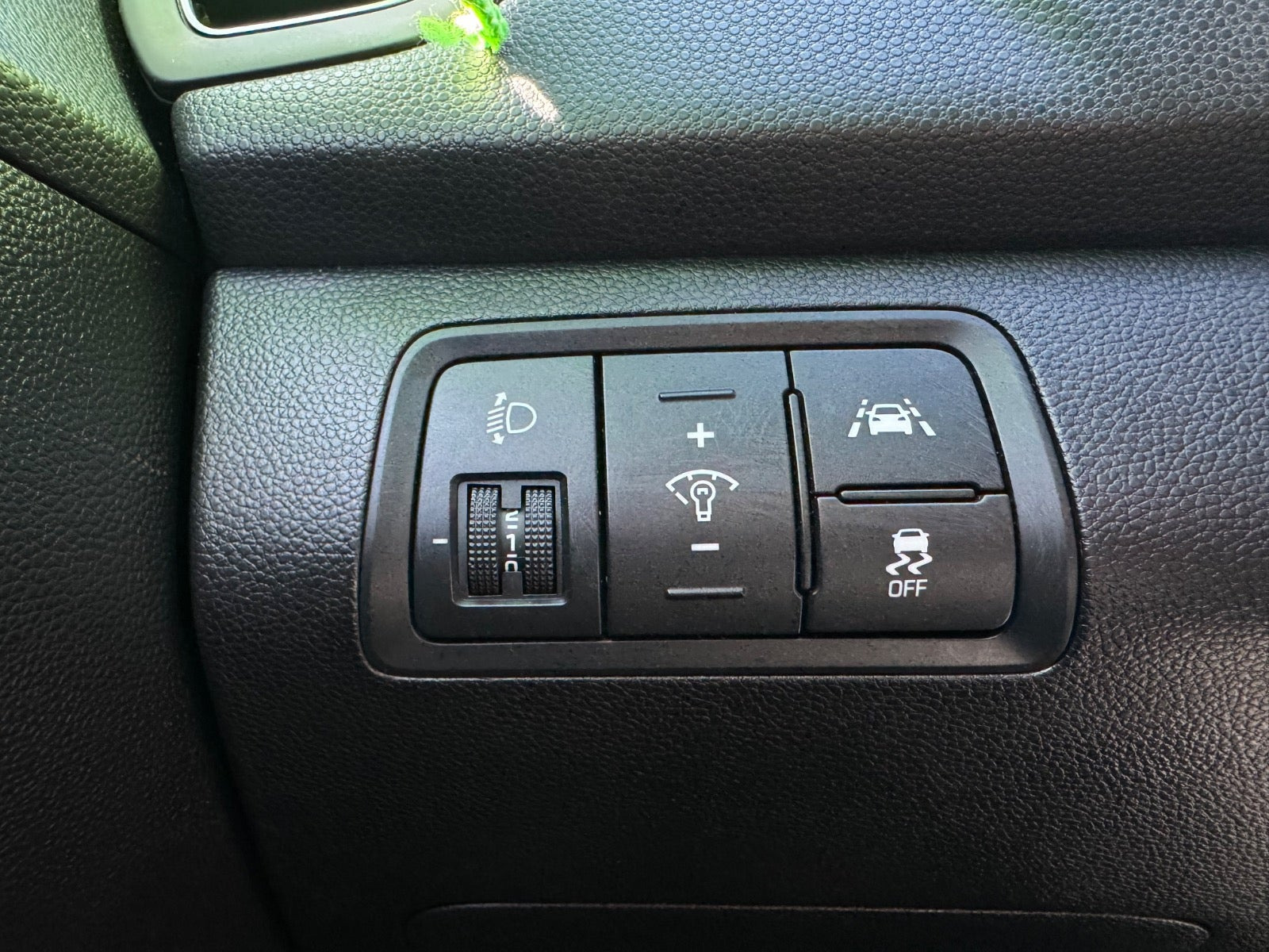 Hvid Hyundai i20 fra 2018