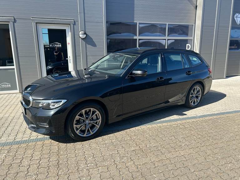 BMW 330e 2,0 Touring Sport Line aut.