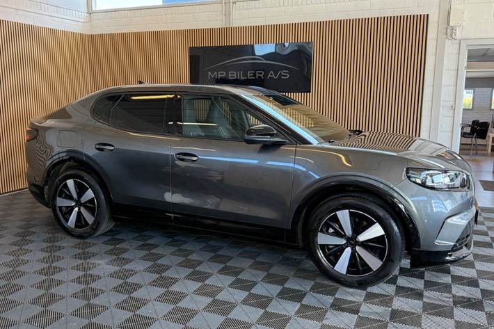 Grå Ford Capri fra 2025