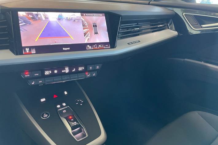 Sort Audi Q4 e-tron fra 2025