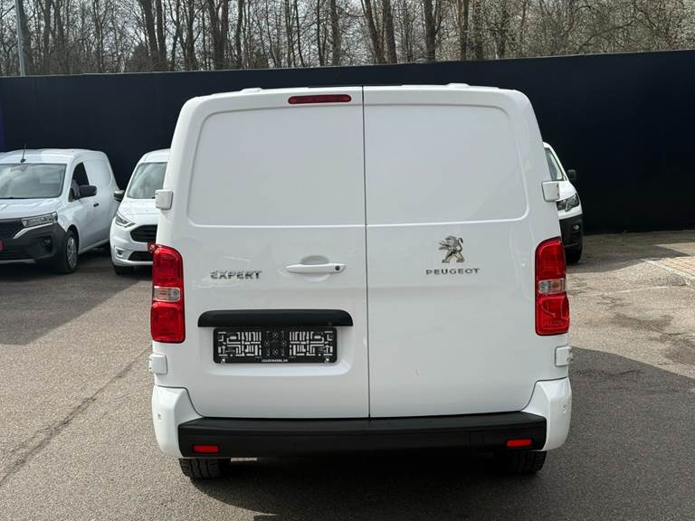 Peugeot Expert 2,0 BlueHDi 122 L3 Premium EAT8 Van