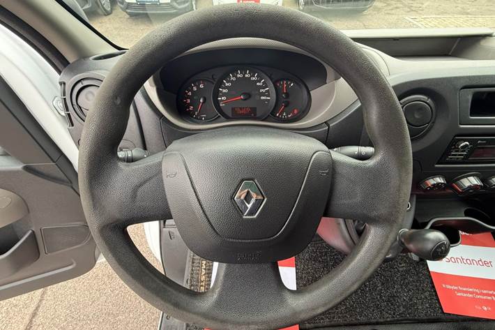 Hvid Renault Master III T35 fra 2015