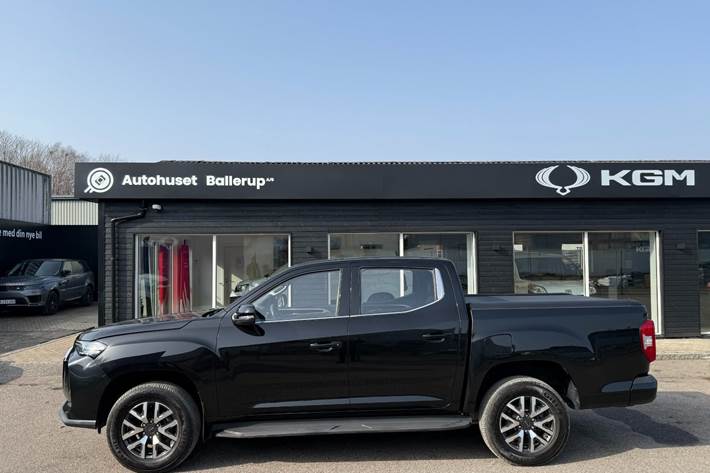 Sort Maxus eT90 fra 2024