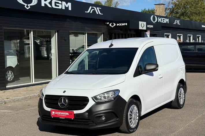 Hvid Mercedes Citan 108 fra 2022