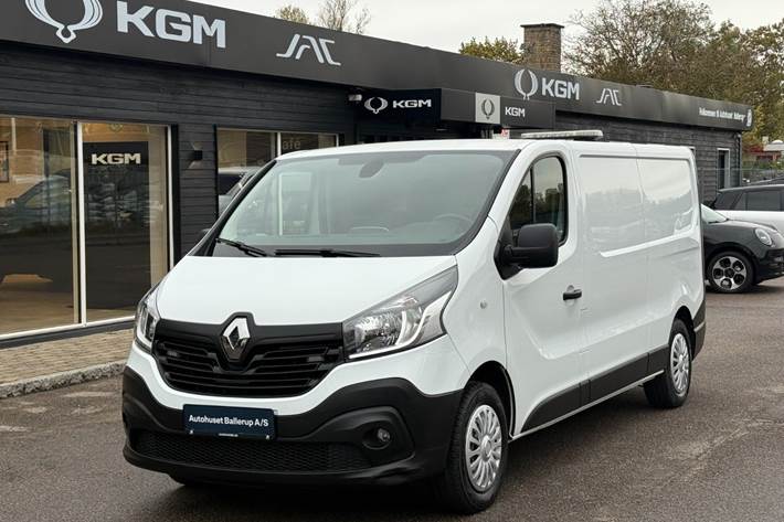 Hvid Renault Trafic T29 fra 2019