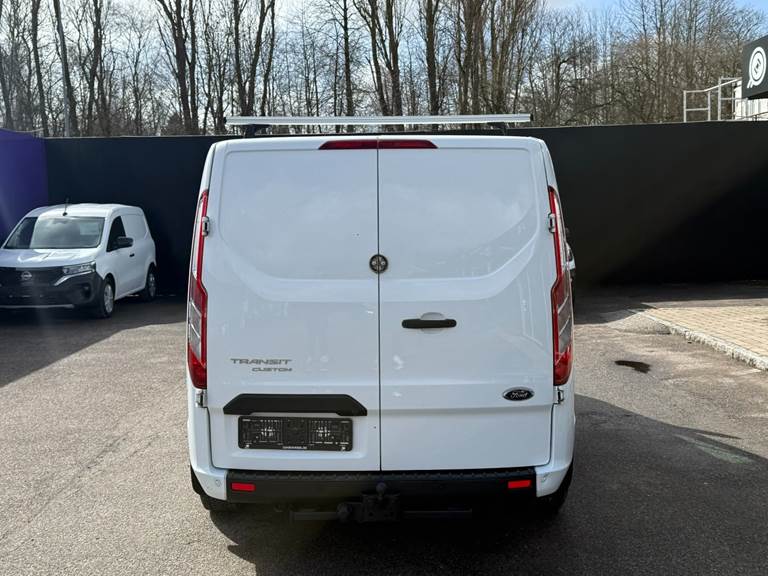 Ford Transit Custom 300 L2 2,0 TDCi 130 Trend
