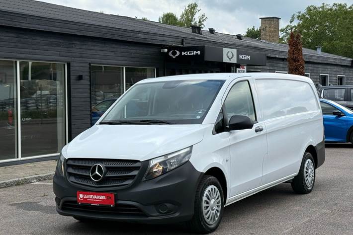 undefined Mercedes Vito 114 fra 2022