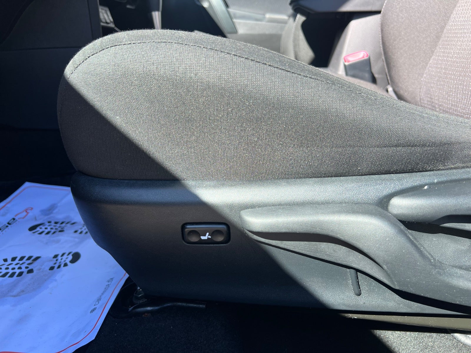 Blå Toyota Auris fra 2014