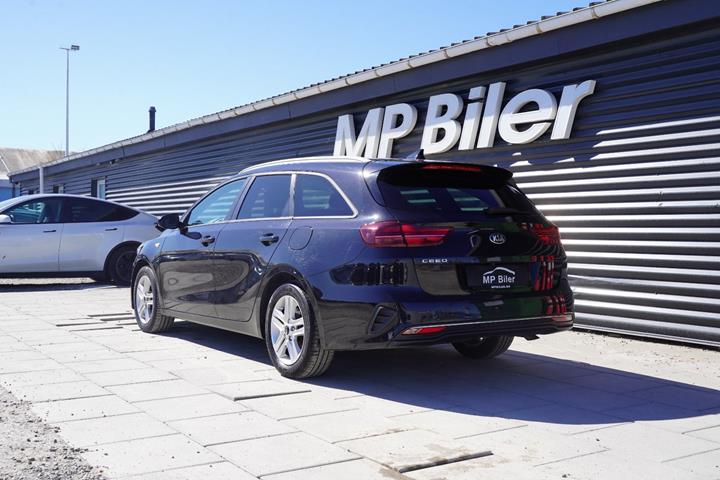 Sort Kia Ceed fra 2021