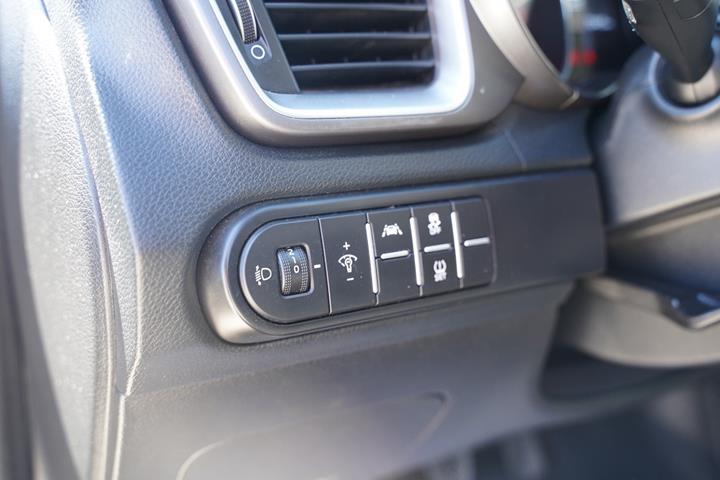 Sort Kia Ceed fra 2021