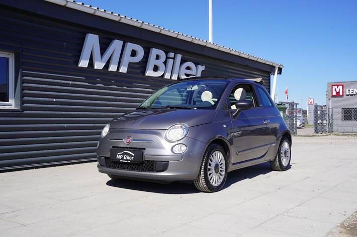 Grå Fiat 500C fra 2013