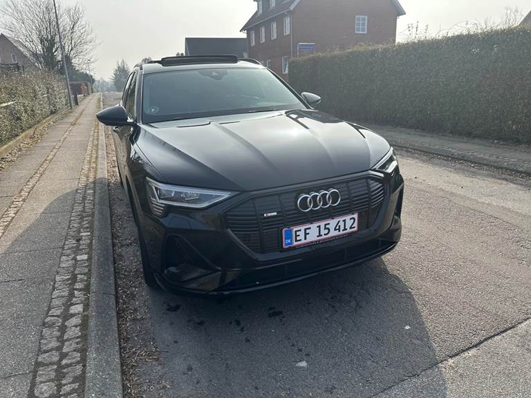 Audi e-tron 55 S-line quattro