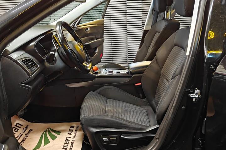 undefined Renault Talisman fra 2016 set indefra