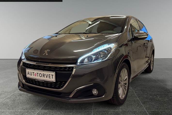 Grå Peugeot 208 fra 2018