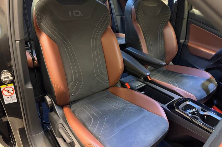 Grå VW ID.4 fra 2022