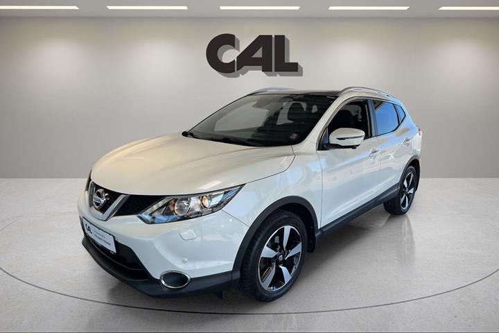 Hvid Nissan Qashqai fra 2017 set udefra