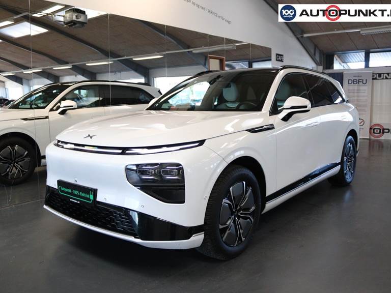 Xpeng G9 Standard Range