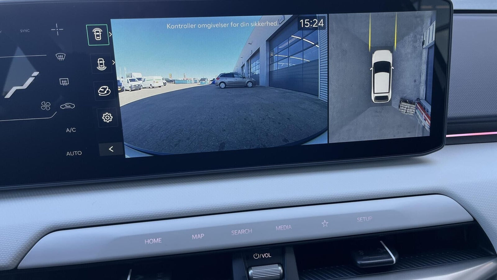 Hvid Kia EV4 fra 2026