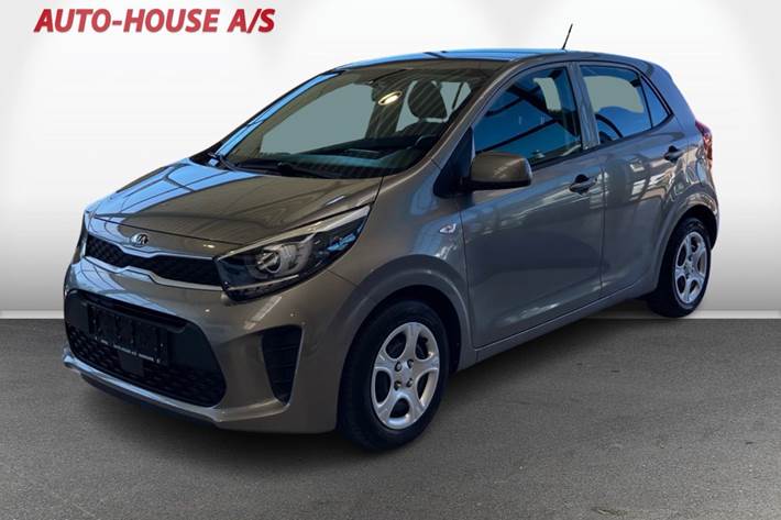 Beige Kia Picanto fra 2018 set udefra