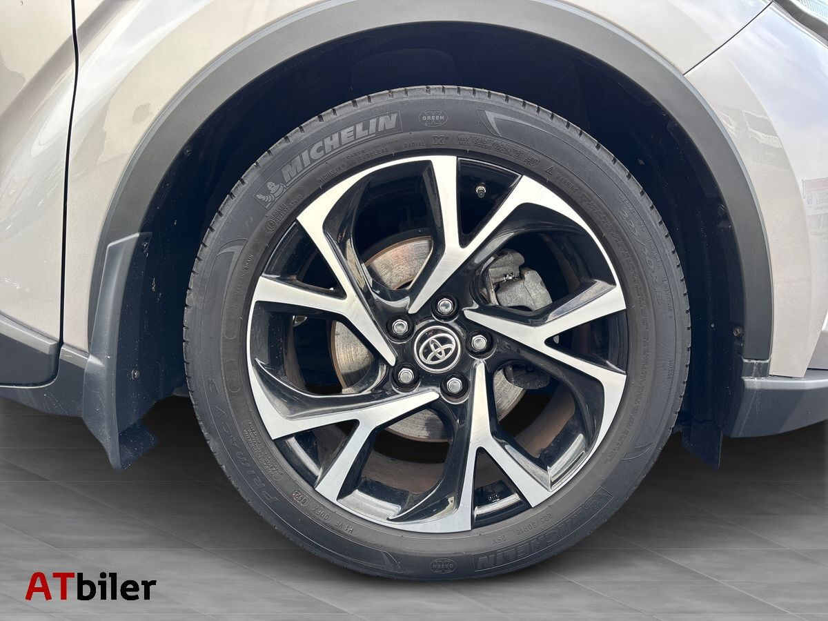 undefined Toyota C-HR fra 2021