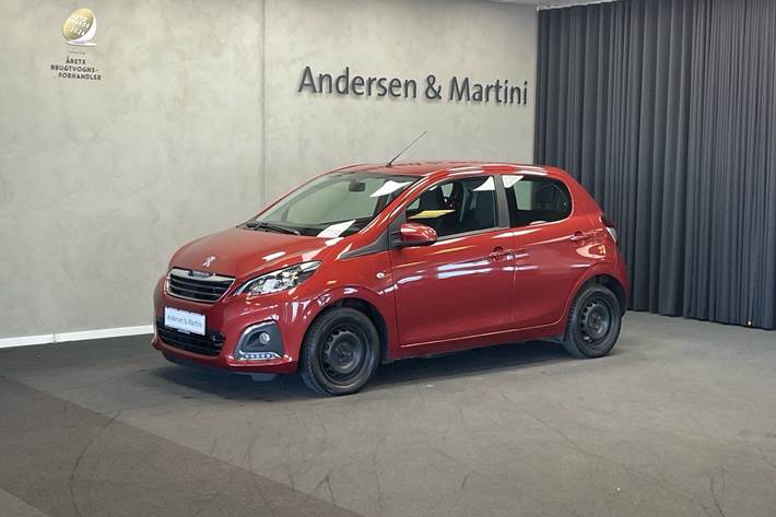 Orange Peugeot 108 fra 2020