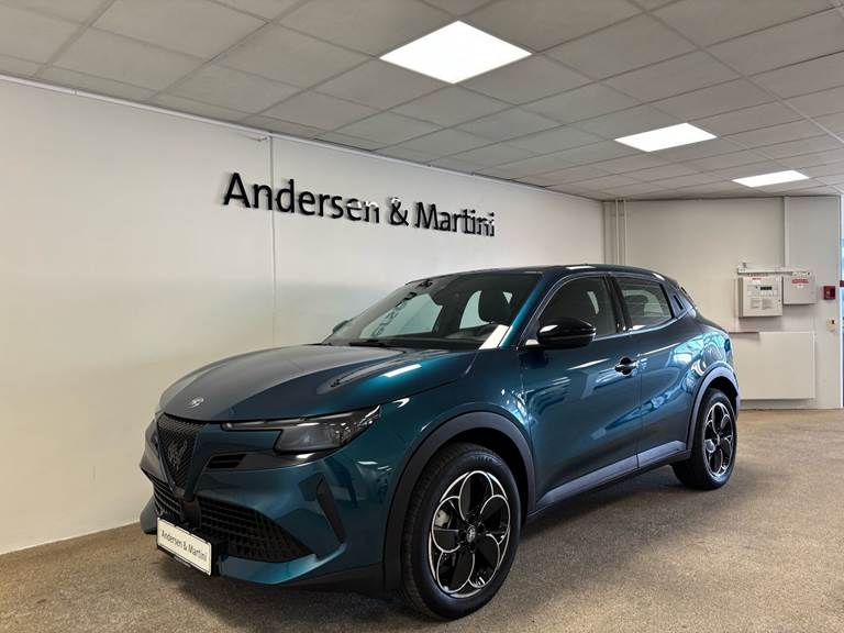 Alfa Romeo Junior EL Core 156HK 5d Aut.