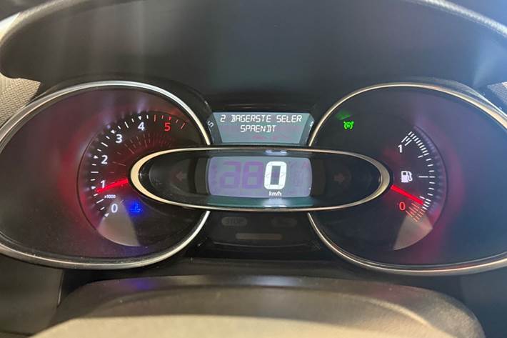 Sort Renault Clio IV fra 2017