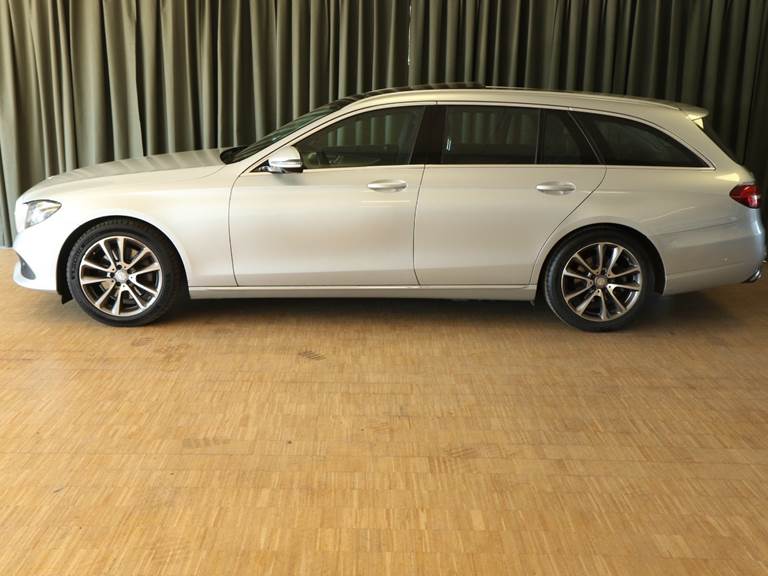 Mercedes E220 d 2,0 Avantgarde stc. aut.