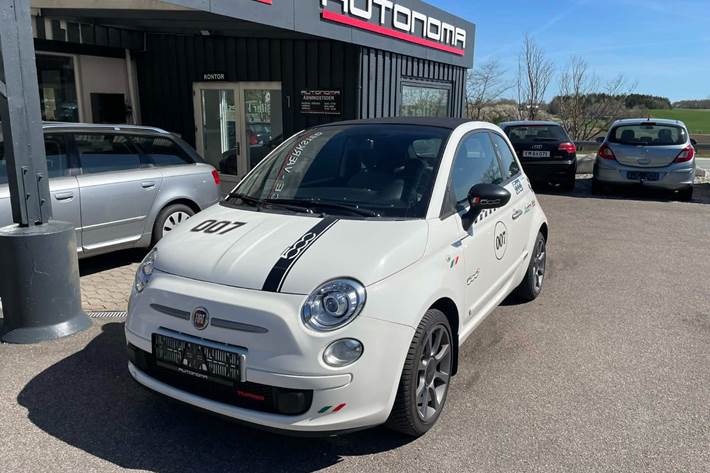 Hvid Fiat 500C fra 2012