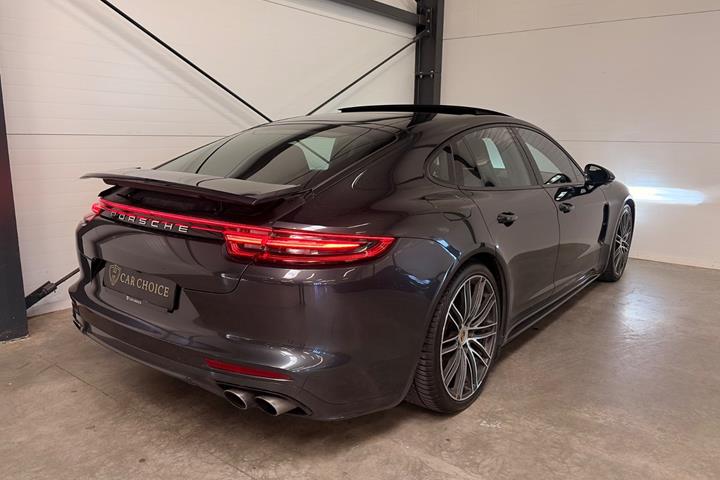 undefined Porsche Panamera 4 fra 2017
