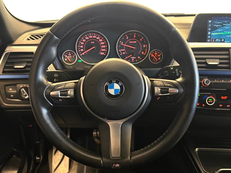 BMW 320d 2,0 Touring M-Sport aut.