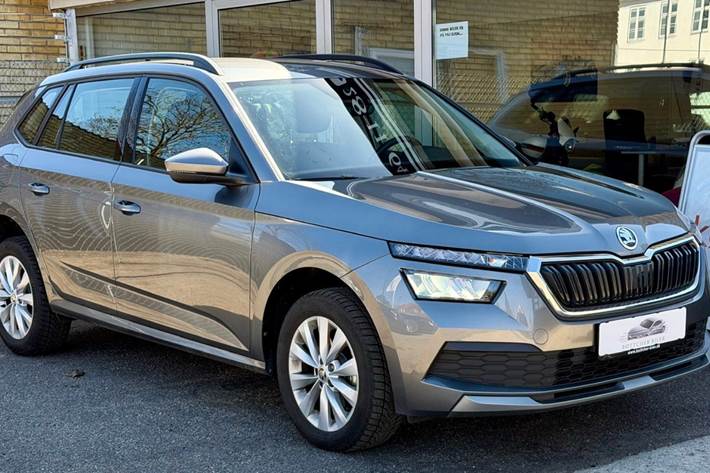 Grå Skoda Kamiq fra 2022