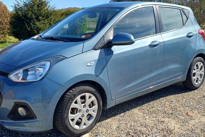 undefined Hyundai i10 fra 2015 set udefra
