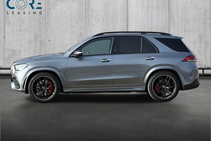 Sølv Mercedes GLE53 fra 2022