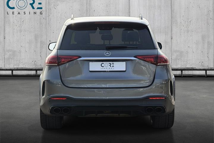 Sølv Mercedes GLE53 fra 2022