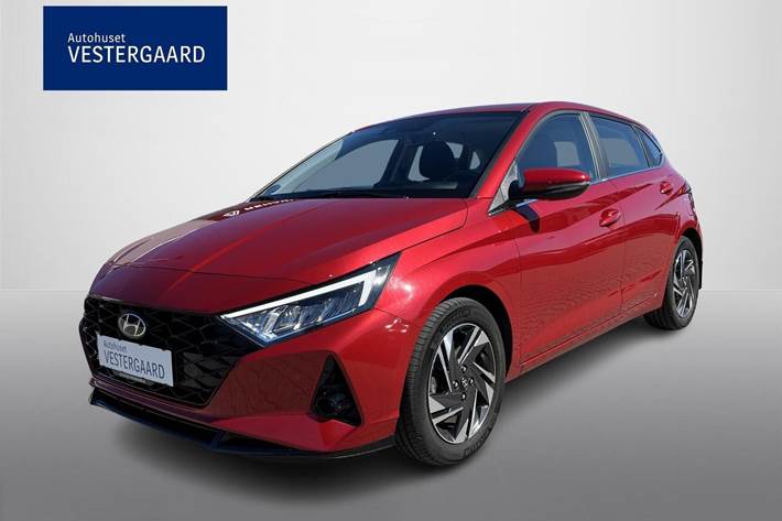 Rød Hyundai i20 fra 2022