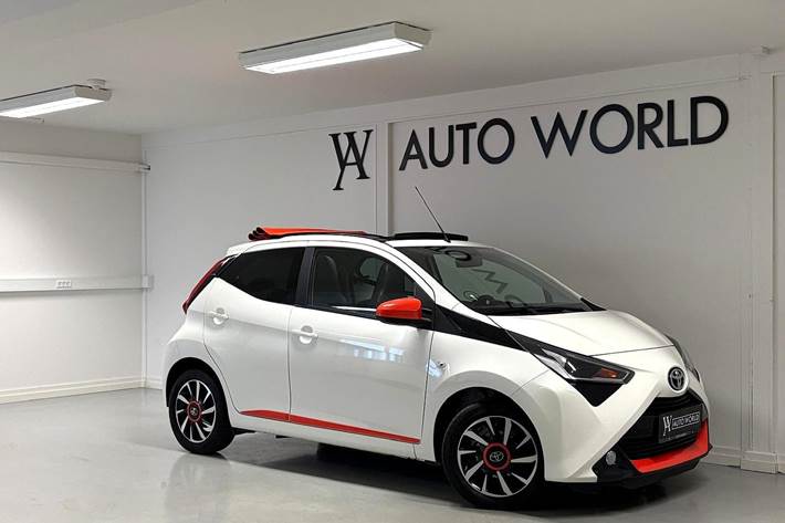 Hvid Toyota Aygo fra 2019