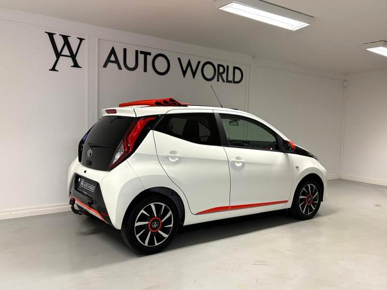 Toyota Aygo 1,0 VVT-i x-sky