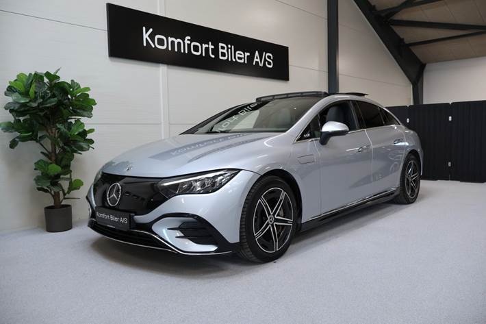 Sølv Mercedes EQE350+ fra 2022
