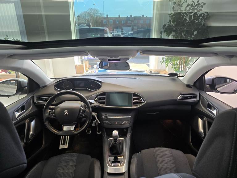 Peugeot 308 1,5 BlueHDi 130 Prestige SW