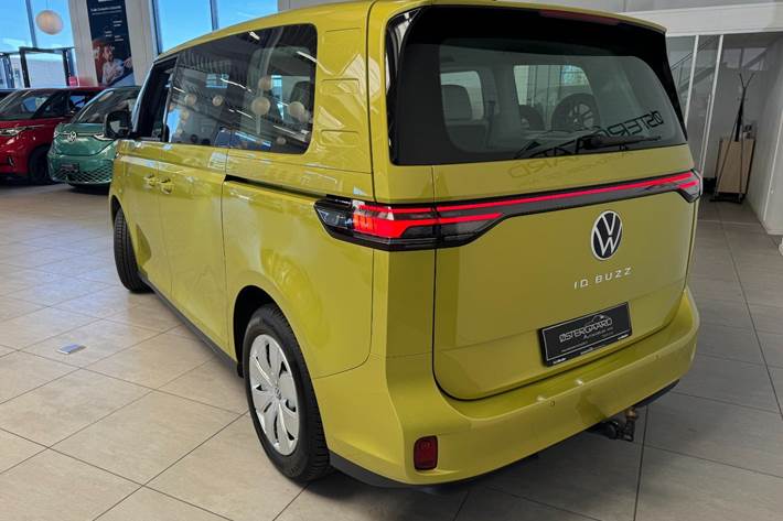 Gul VW ID.Buzz fra 2025