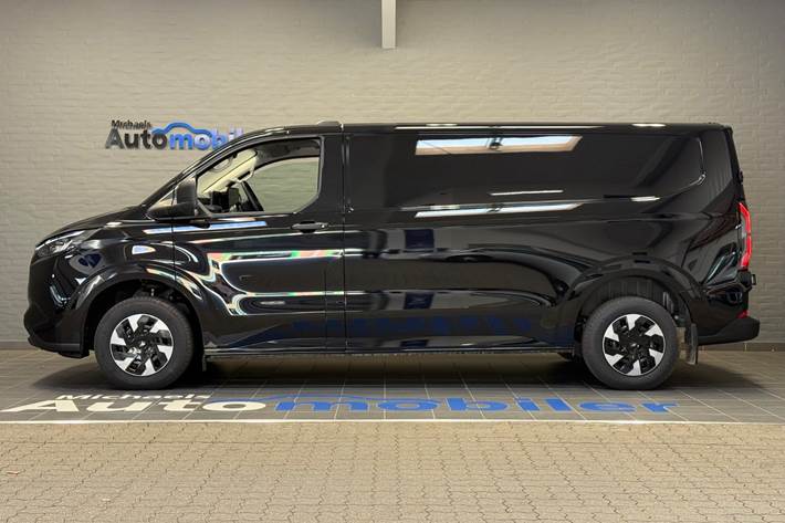 Sort Ford E-Transit Custom 340 L2 fra 2026