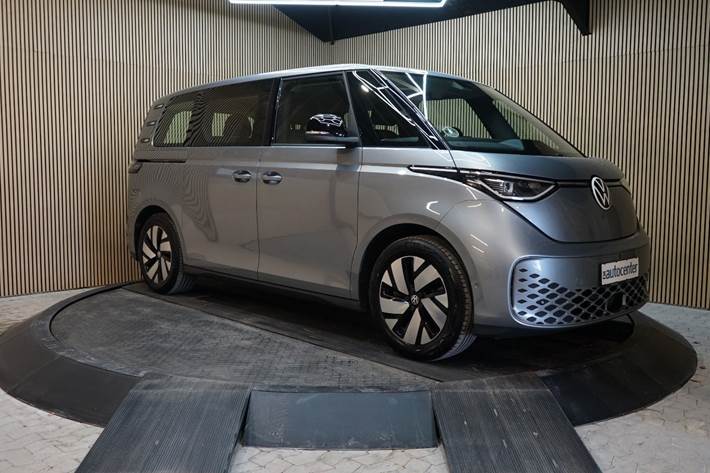 Sølv VW ID.Buzz fra 2023
